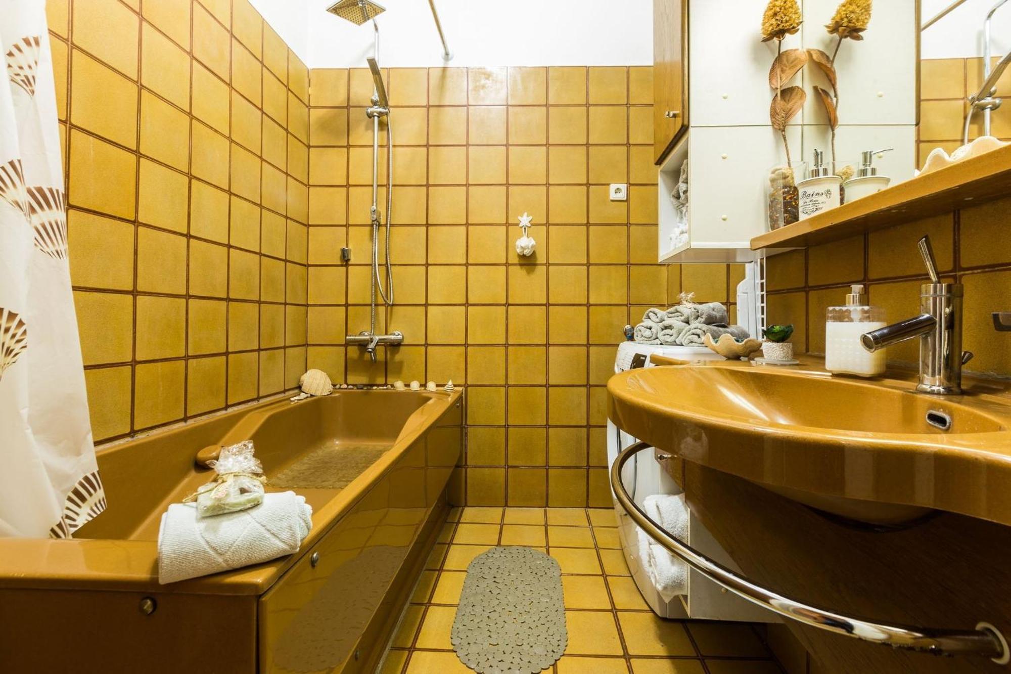 Apartman Charming In With Views Zadar